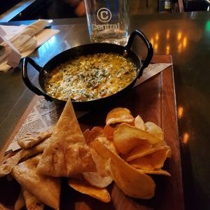 Meet your Posher, Randi-lynn